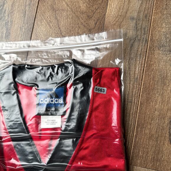 Vintage Tampa Bay Buccaneers Jersey Men's Large Red Adidas Brad Johnson 5663‎ - Picture 10 of 10